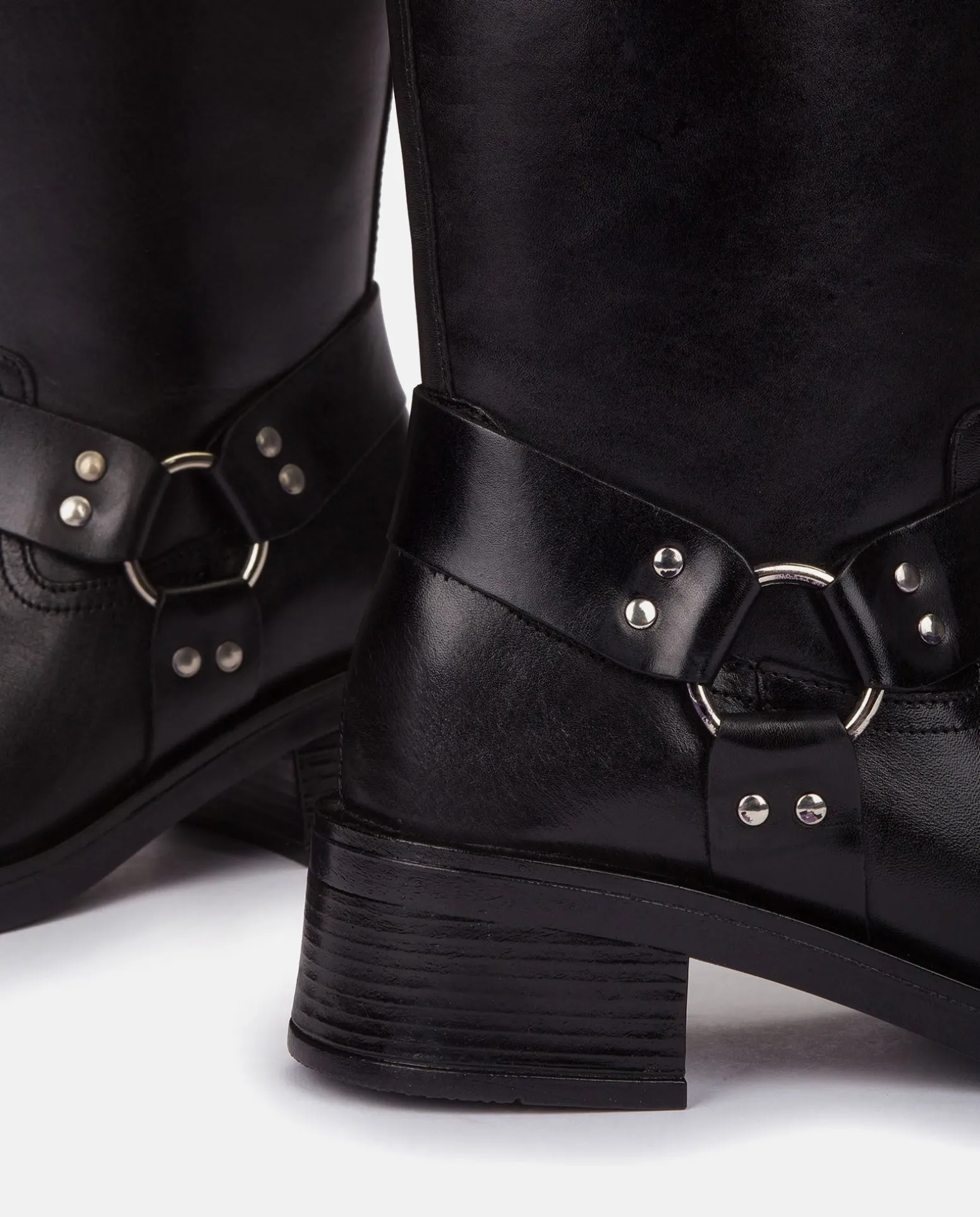 Bota Plana SPA-003 NEGRO