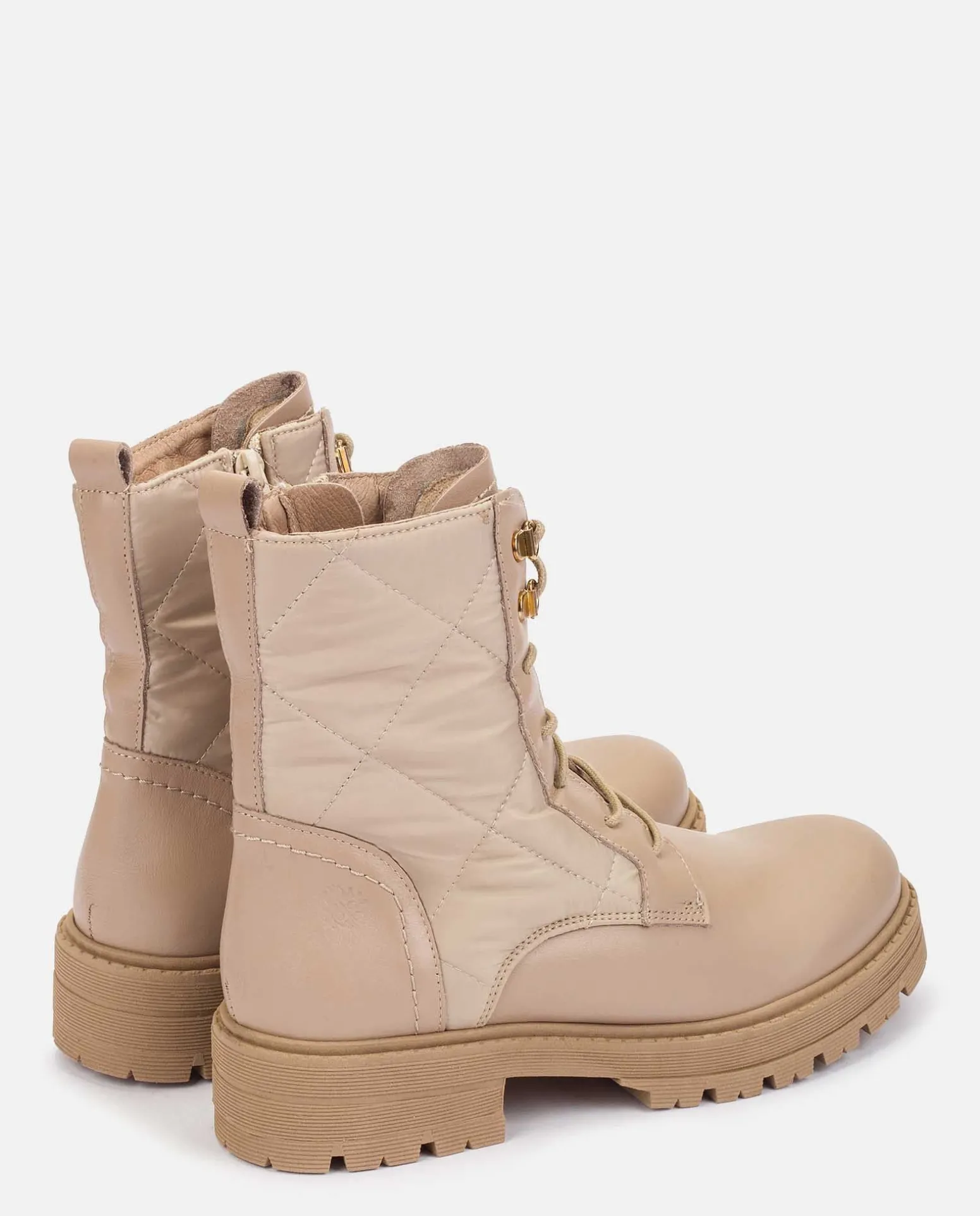 Botín Plano BERNA-007 Beige