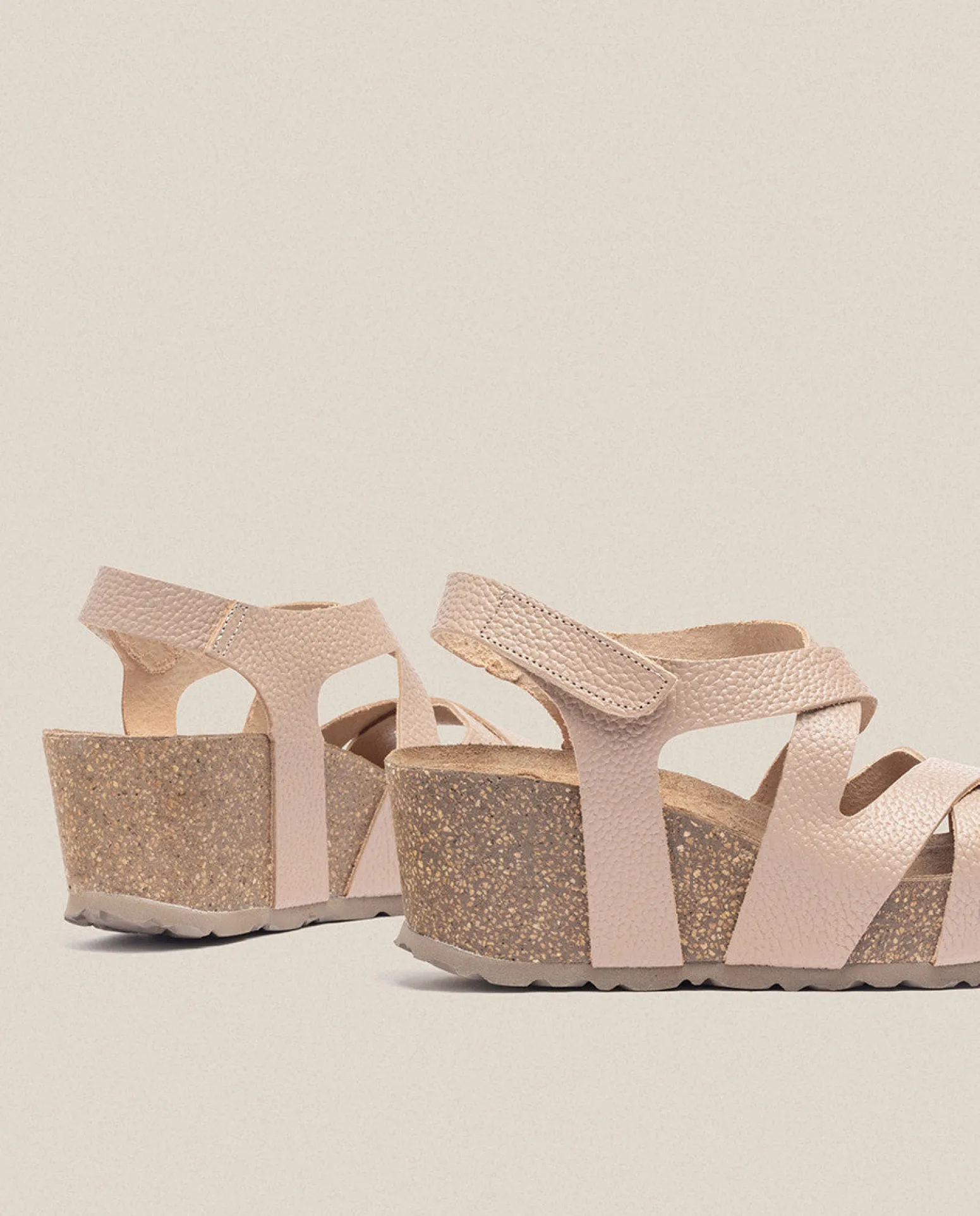 Sandalia Cuña Bari 303 Beige
