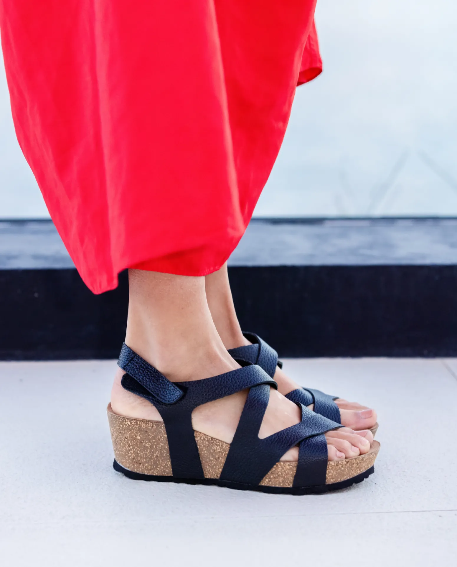 Sandalia Cuña Bari 303 Negro