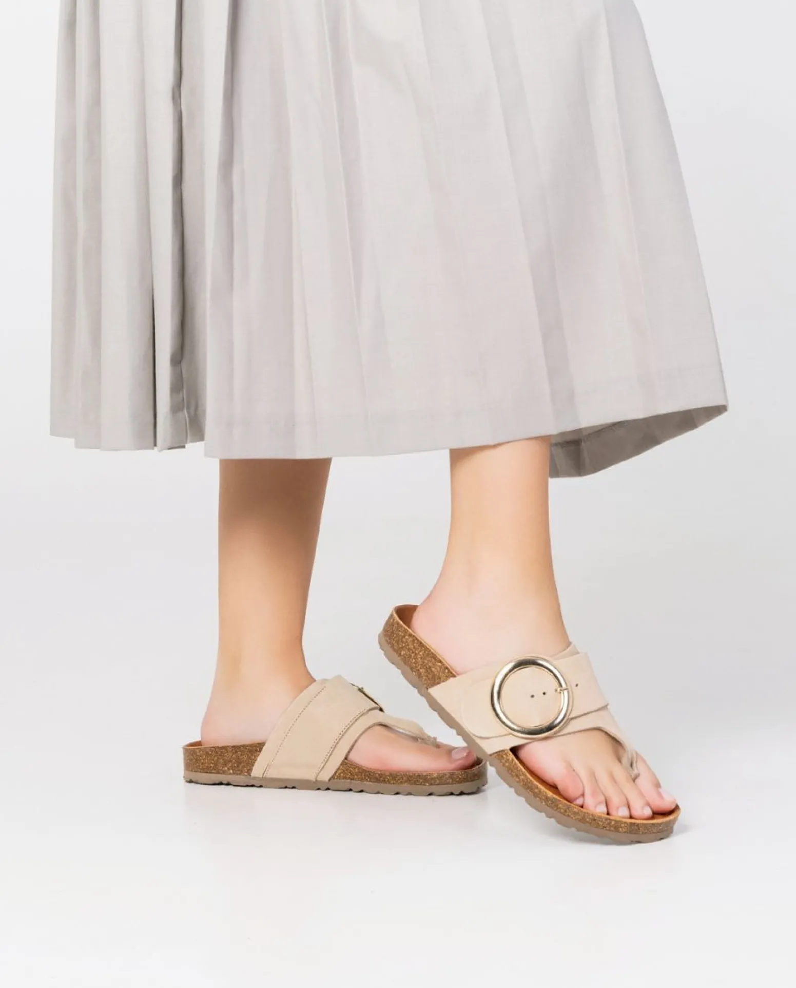 Sandalia Plana Granada 704 Beige