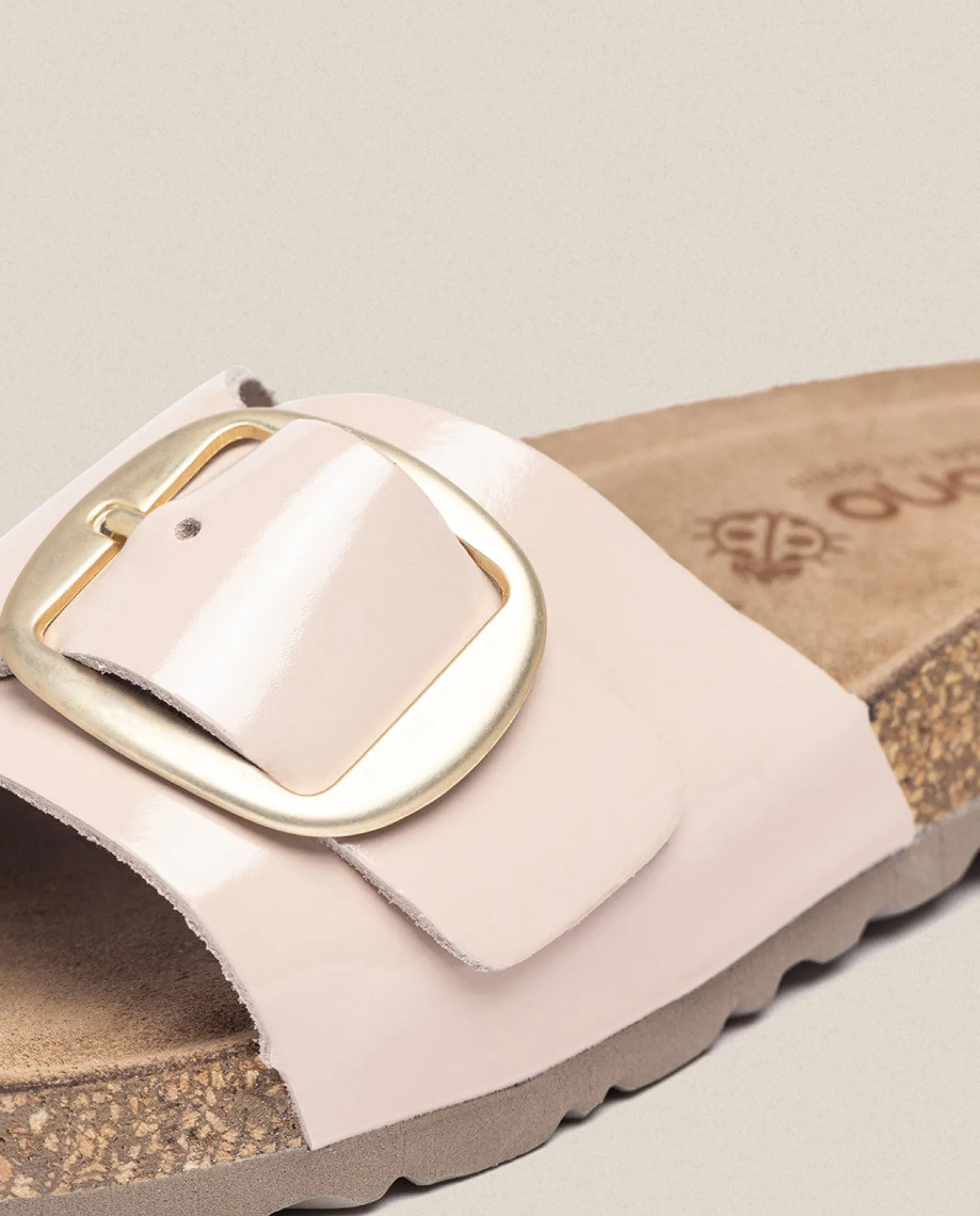 Sandalia Plana Jerba 114 Beige