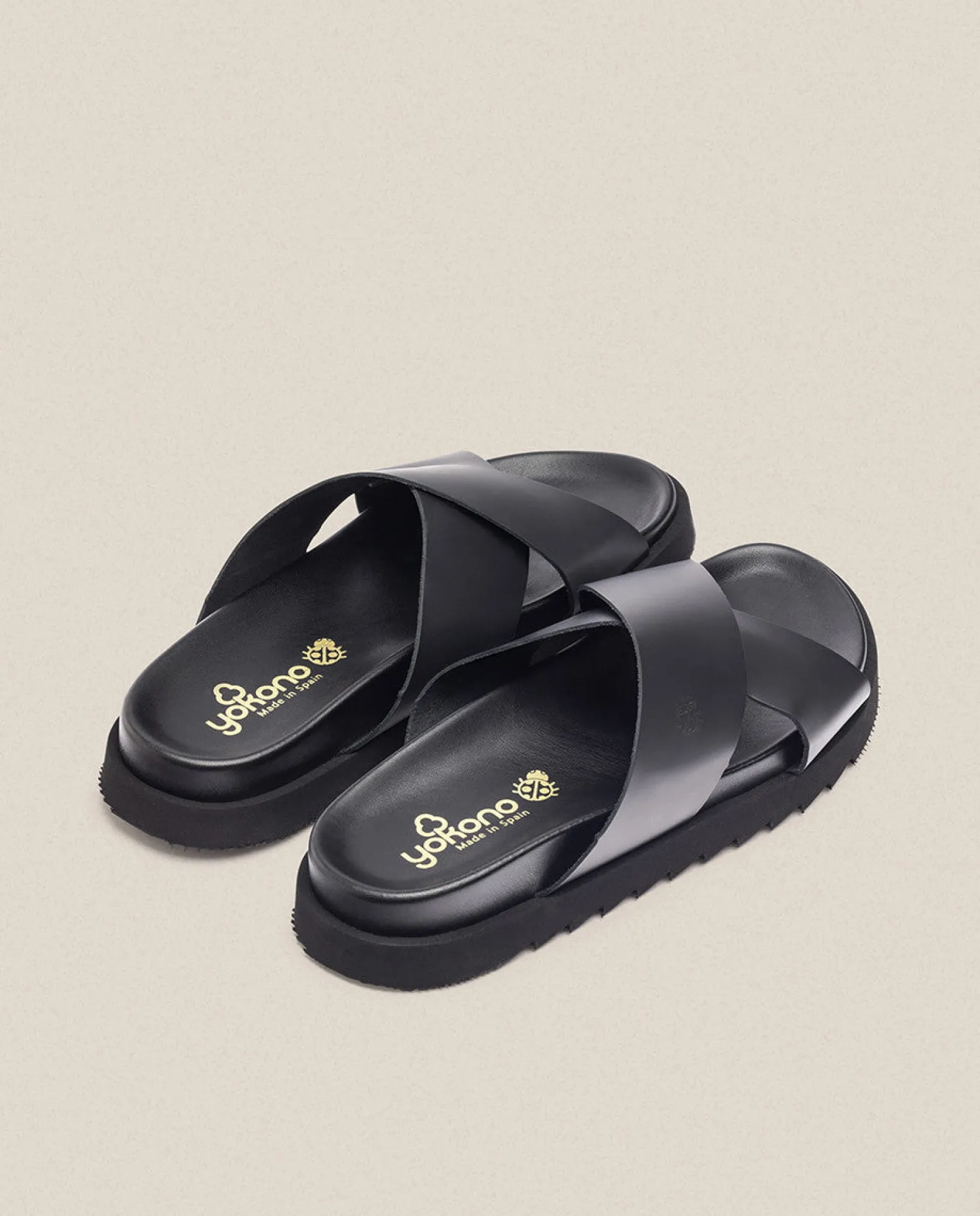Sandalia Plana Man 003 Negro