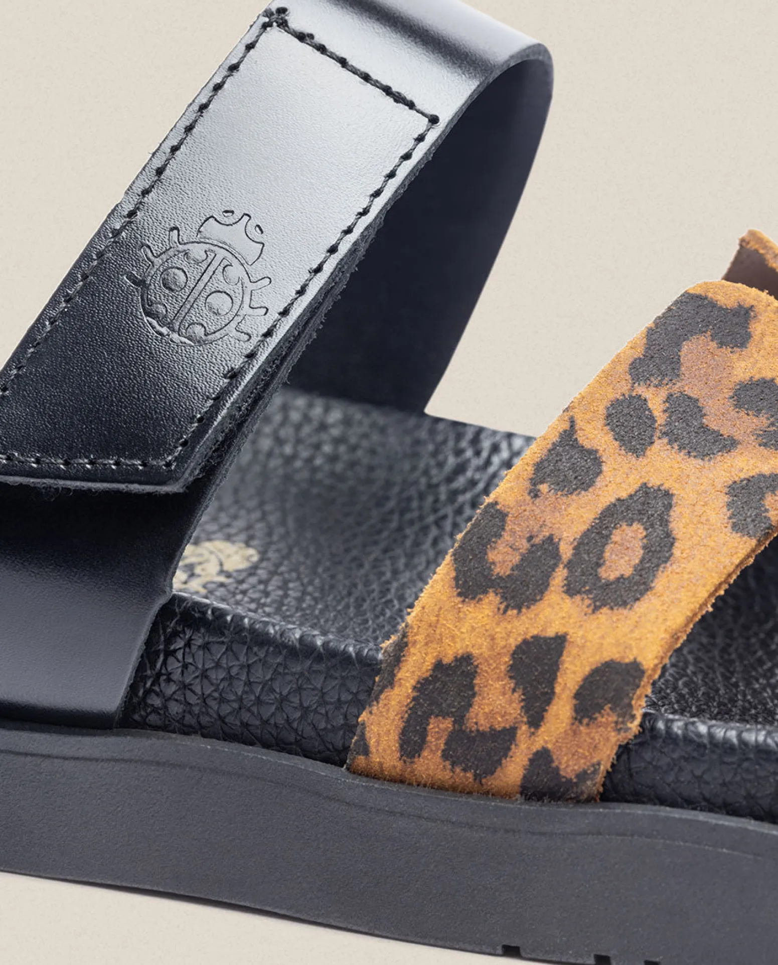 Sandalia Plana Morena 125 Leopardo