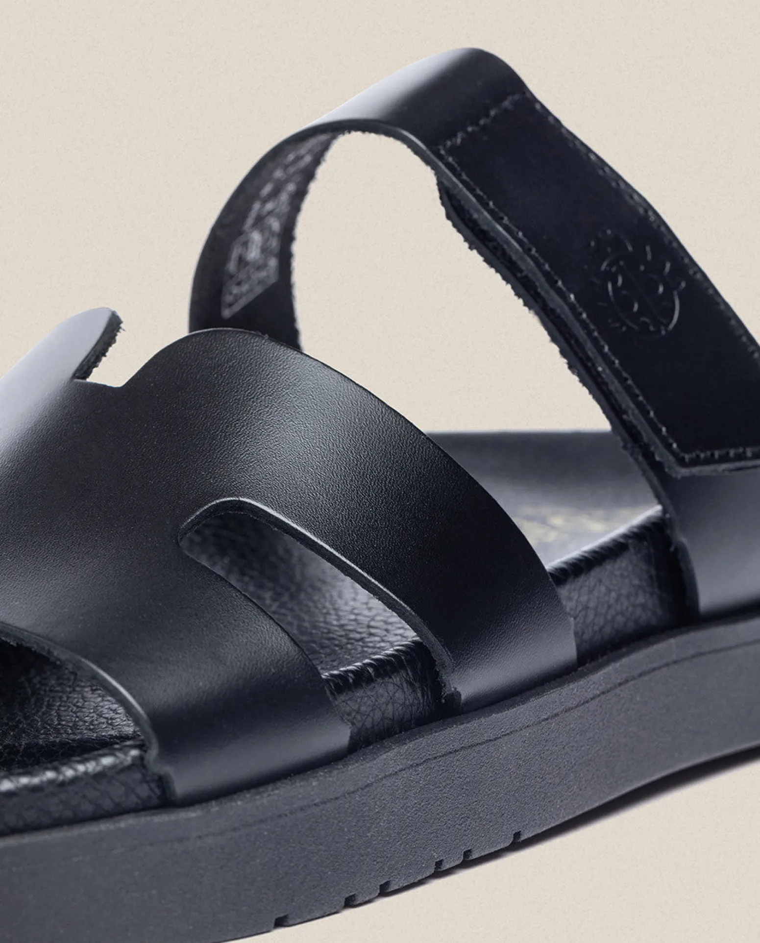 Sandalia Plana Morena 125 Negro
