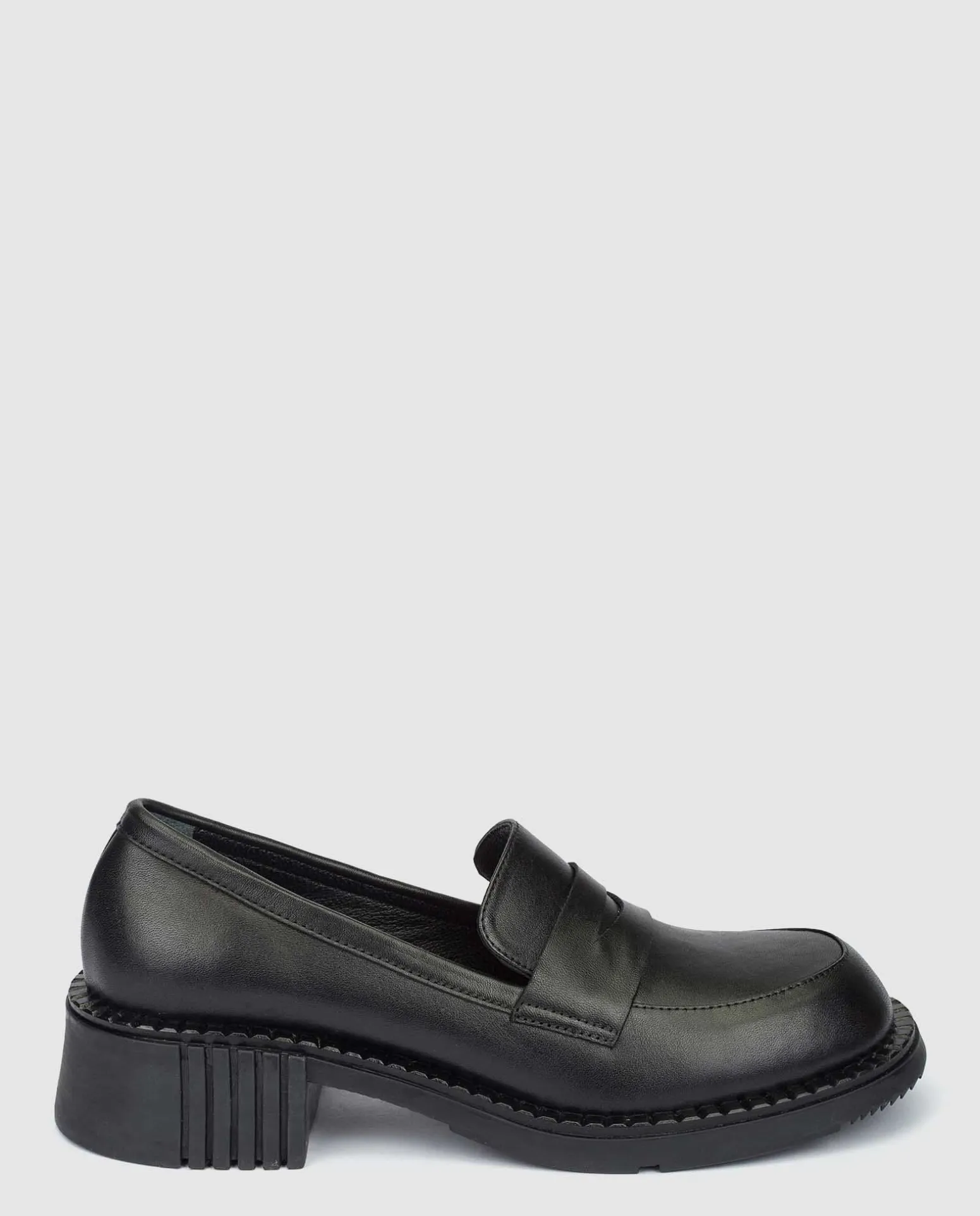 Zapato De Tacón Yumara 001 Negro