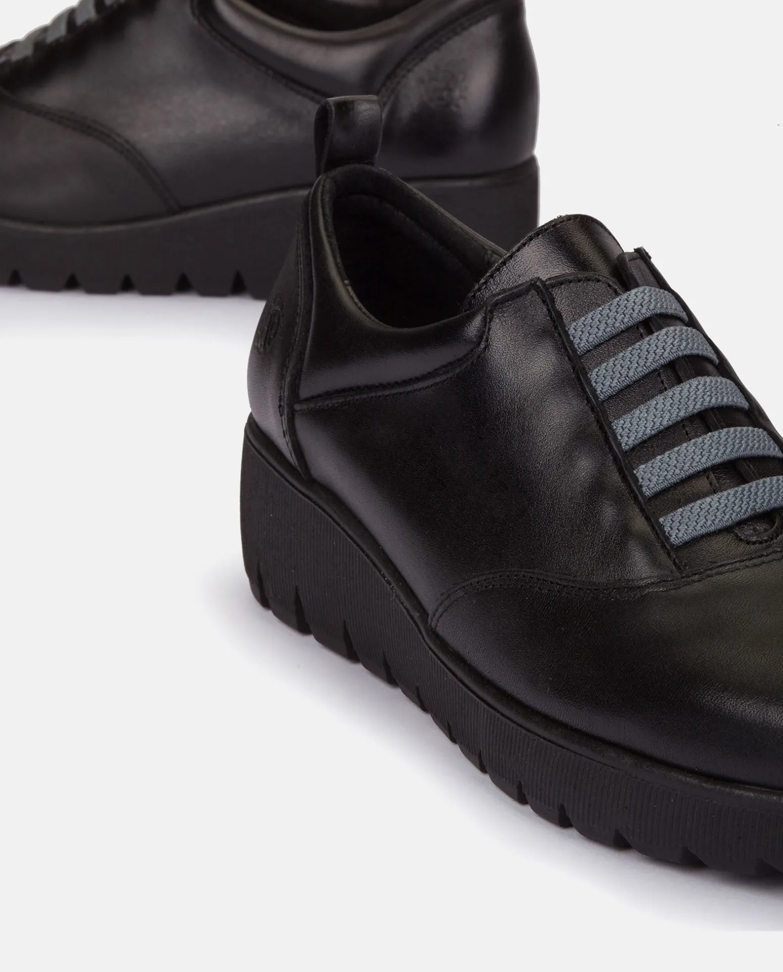 Zapato Plano Atenas 035 Negro