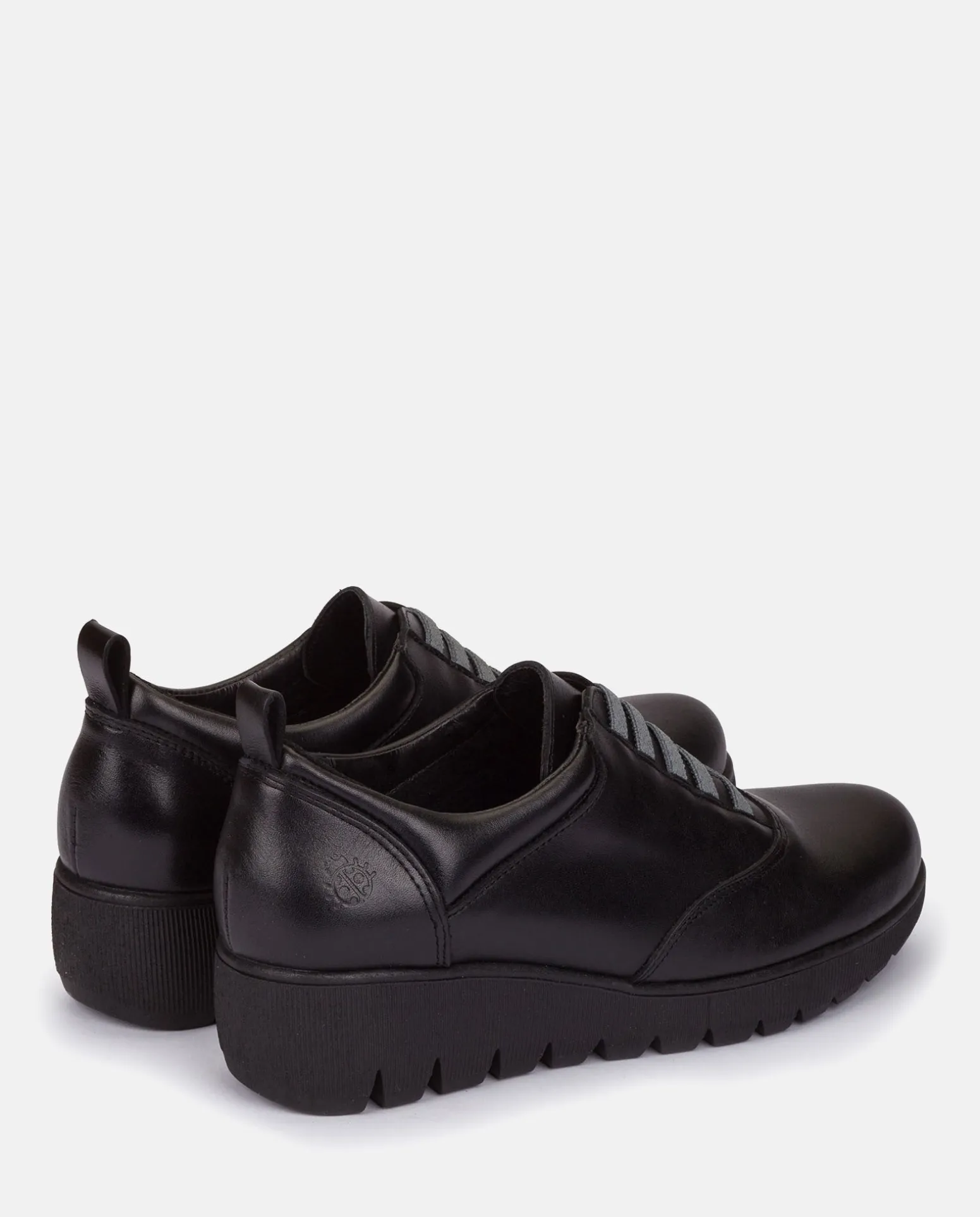 Zapato Plano Atenas 035 Negro